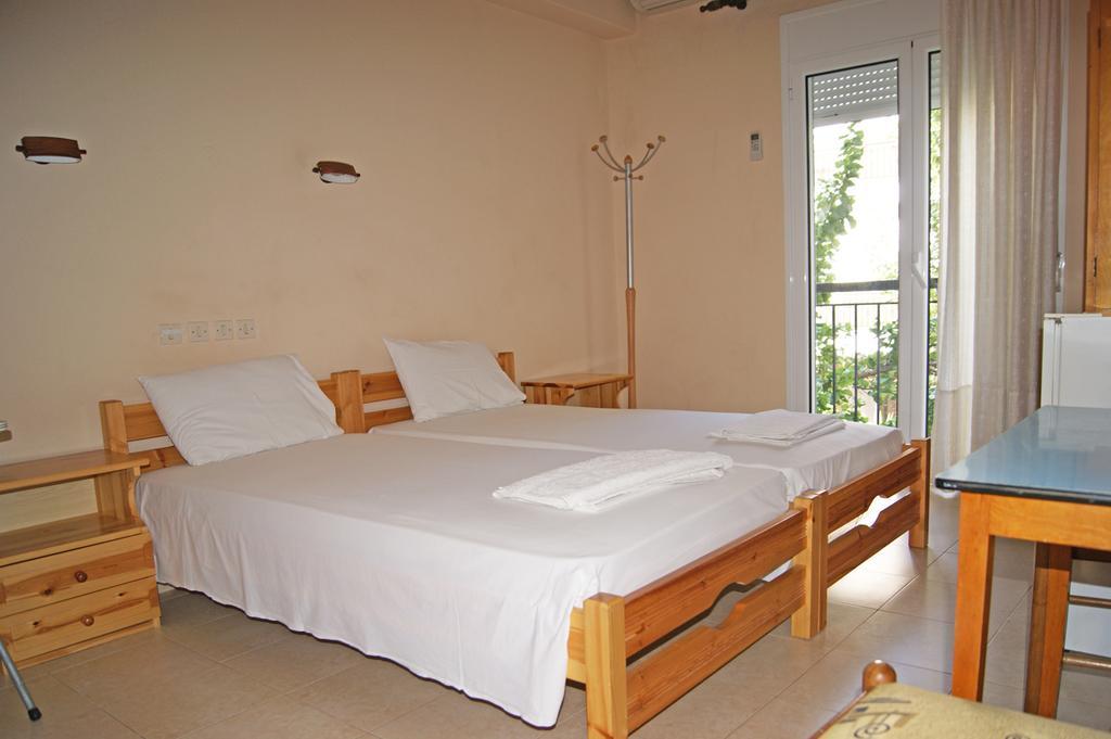 Hotel Foivos Loutra Edipsou  Zewnętrze zdjęcie
